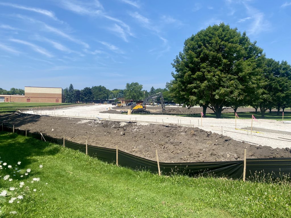 construction on maple ave. elementary school driveway